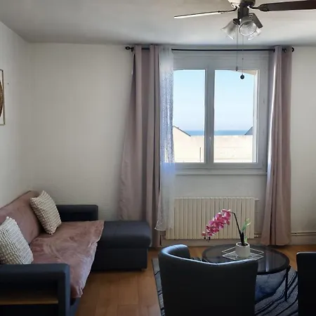 Apartment Face A La